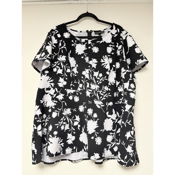 Lane Bryant Women's Black And White Babydoll Blouse Size 26 - Picture 1 of 6